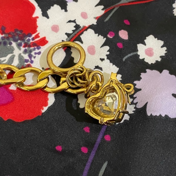 Juicy Couture Gold Tone Chain Hear Charm Bracelet - Picture 11 of 11